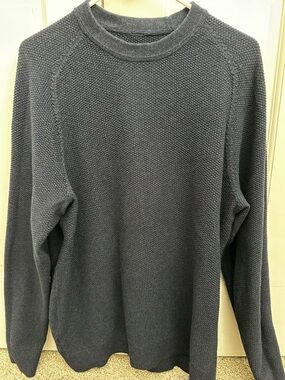 lululemon athletica Men's Crewneck Sweater - blue